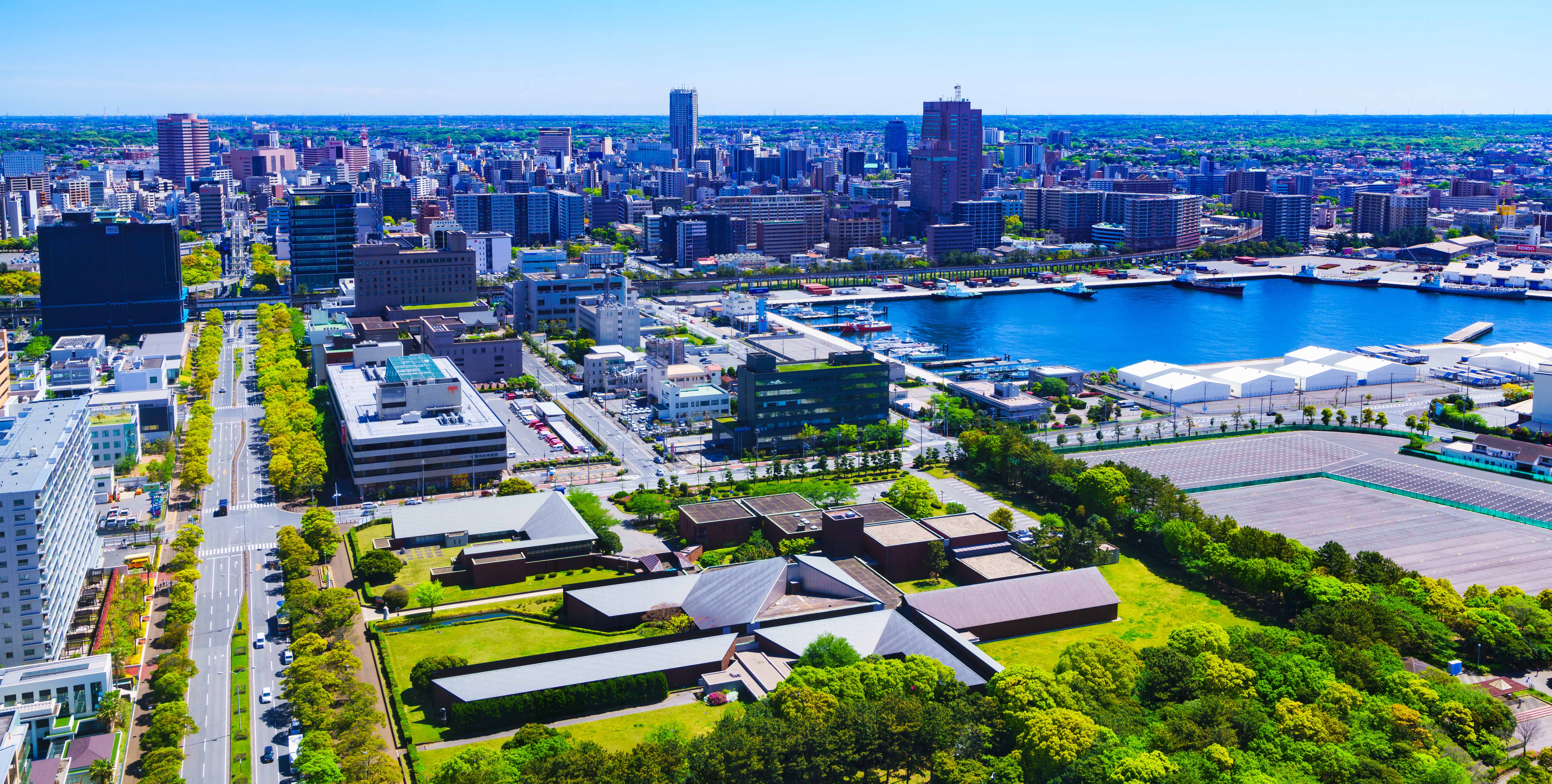 chiba-city-skyline-harbor-japan