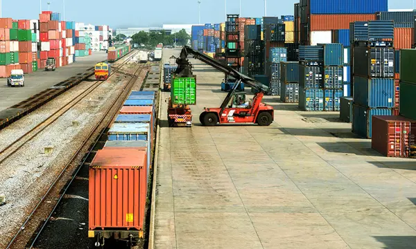 Container Block Train Trans-Asia railway transport via the New Silk Road | Scan Global Logistics
