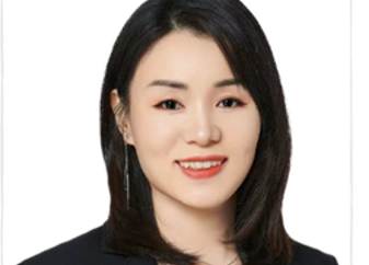 Ella Zeng