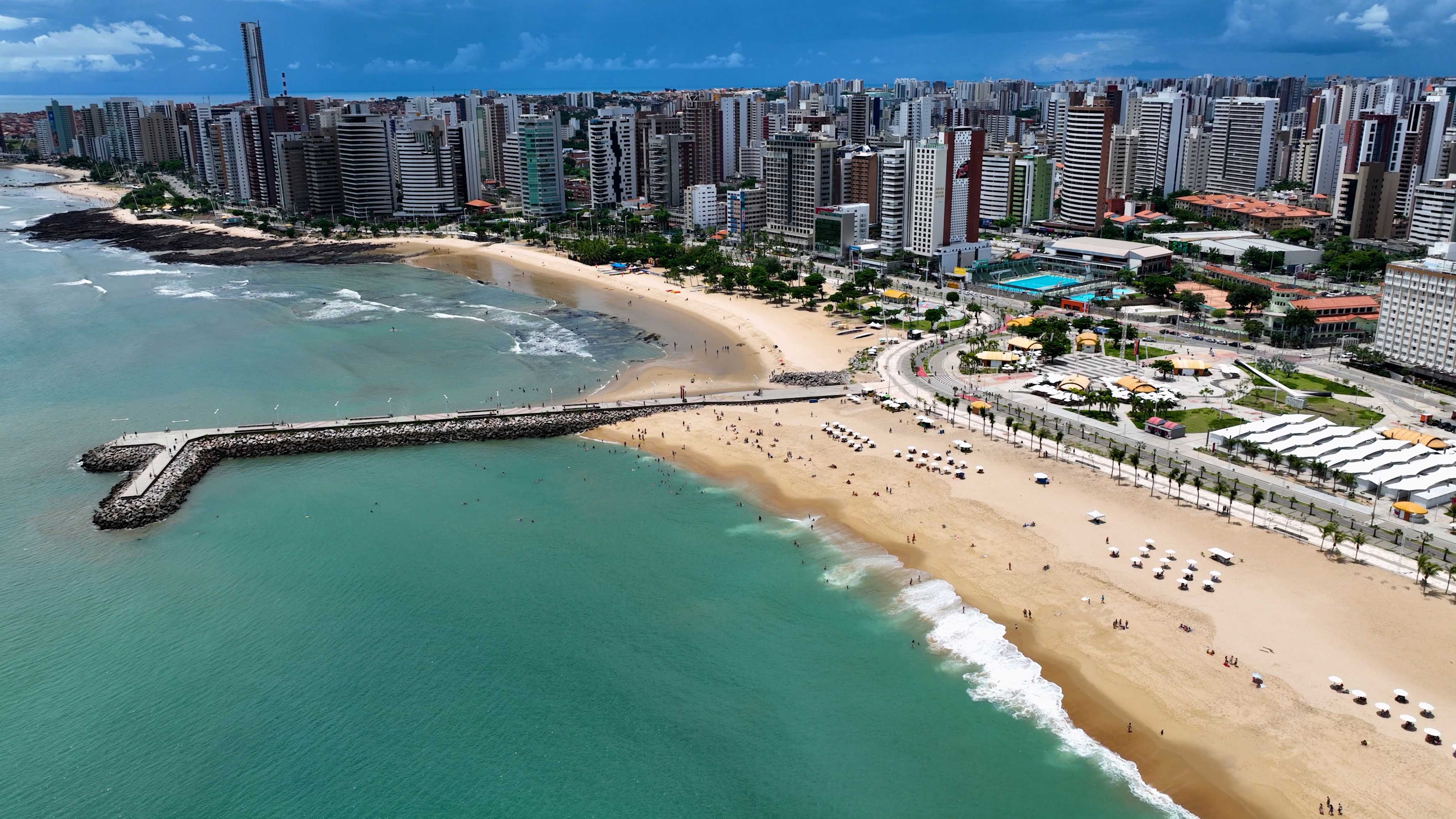 coast-city-at-fortaleza-in-ceara-brazil