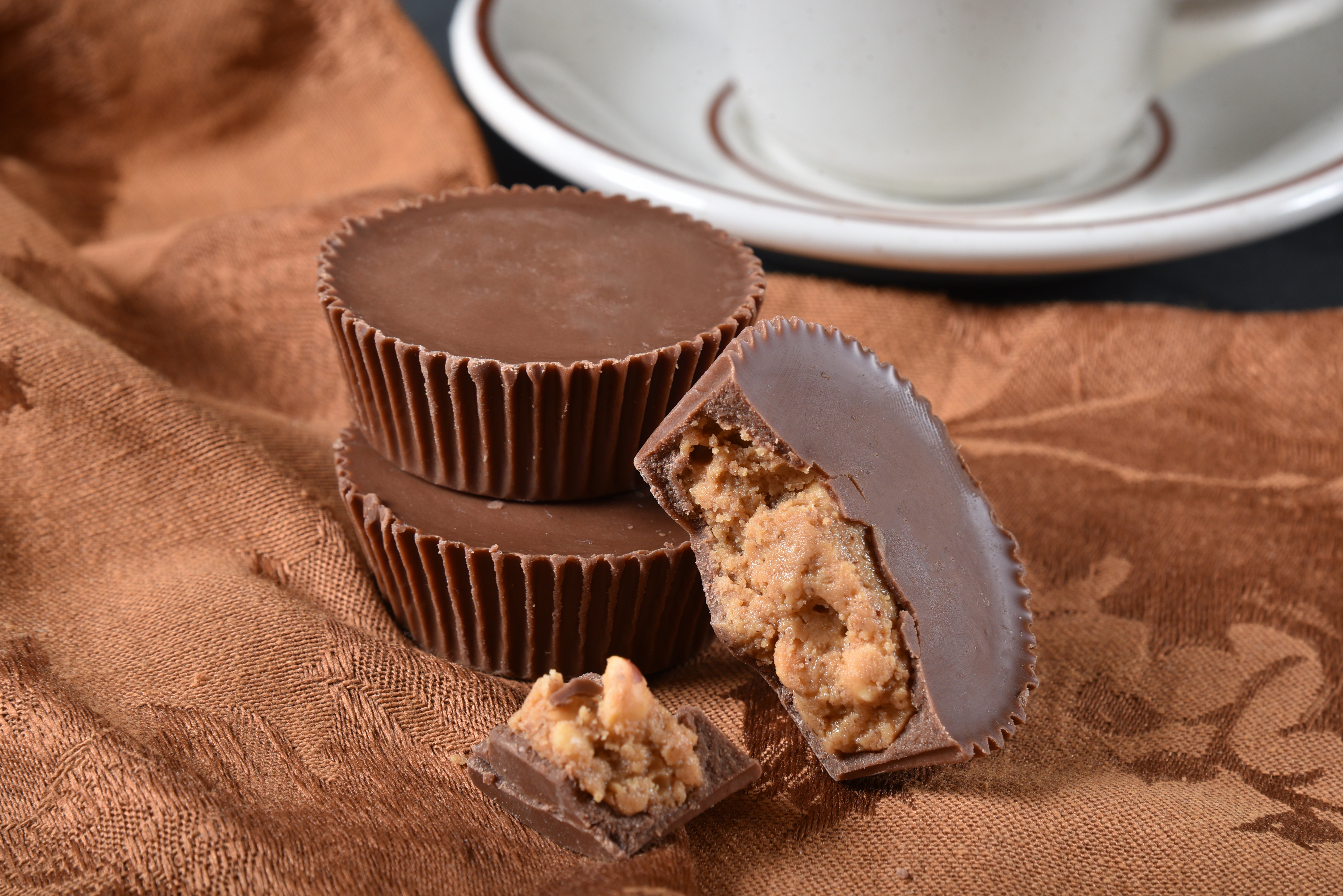 reeses-peanut-butter-cups-closeup