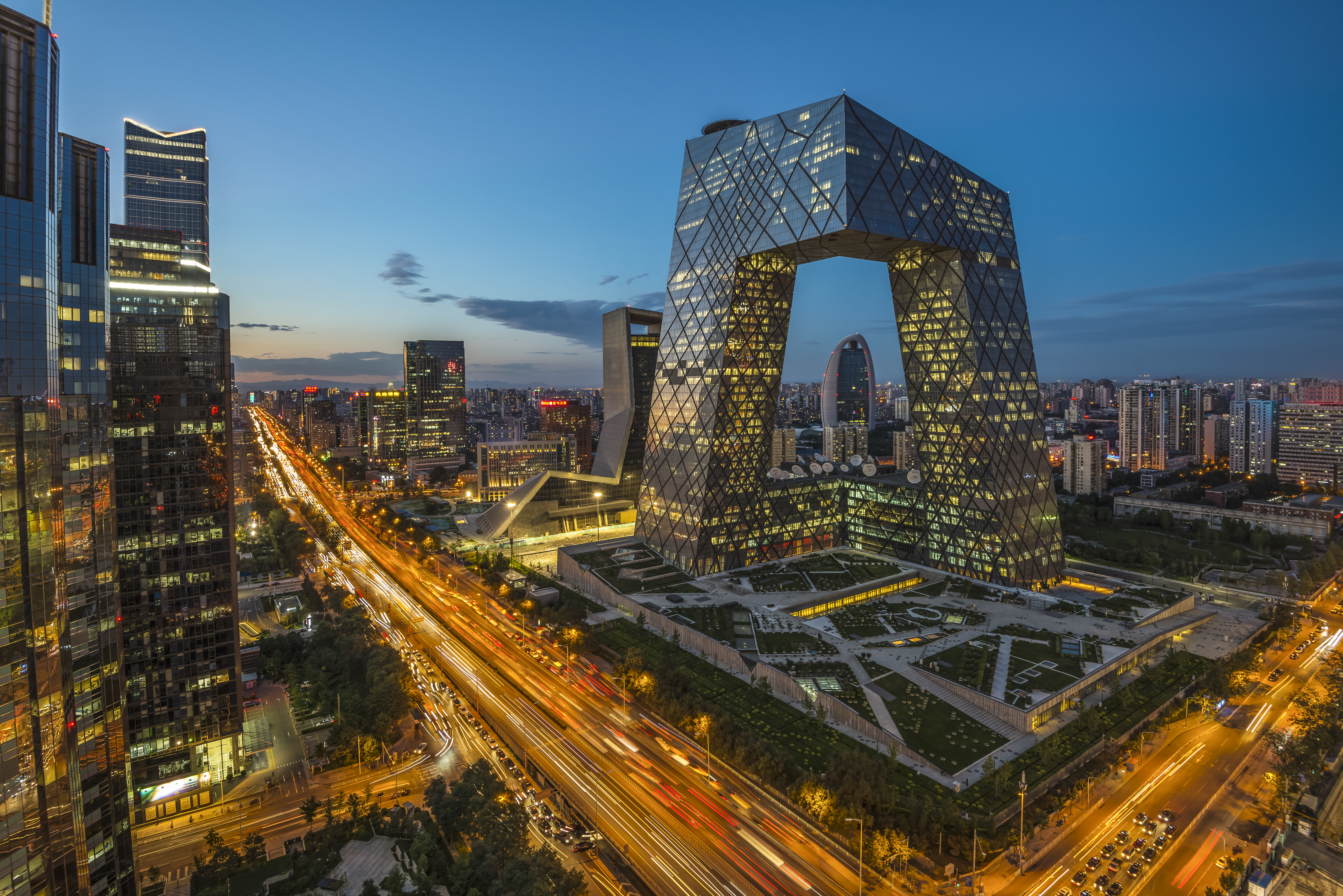 beijing-skyline-cctv-headquarters-chin