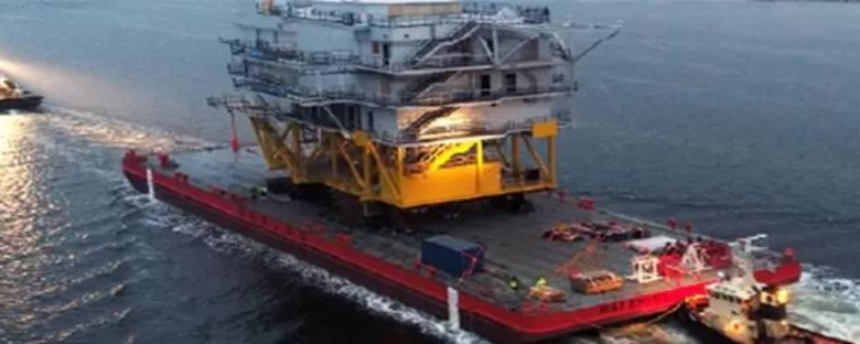 Moving 1868 tons by sea