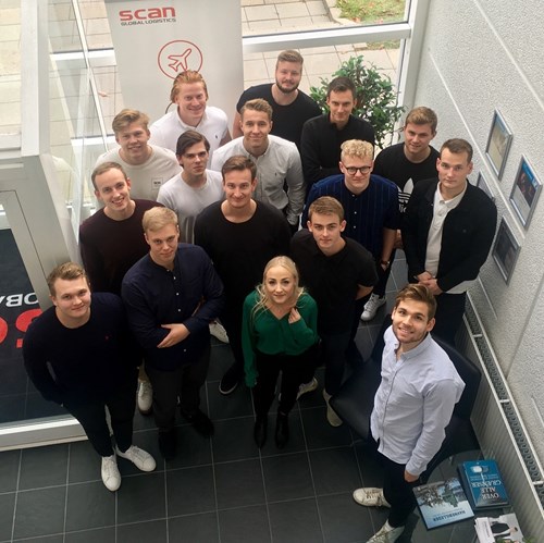 We welcome 16 new trainees - Trainees