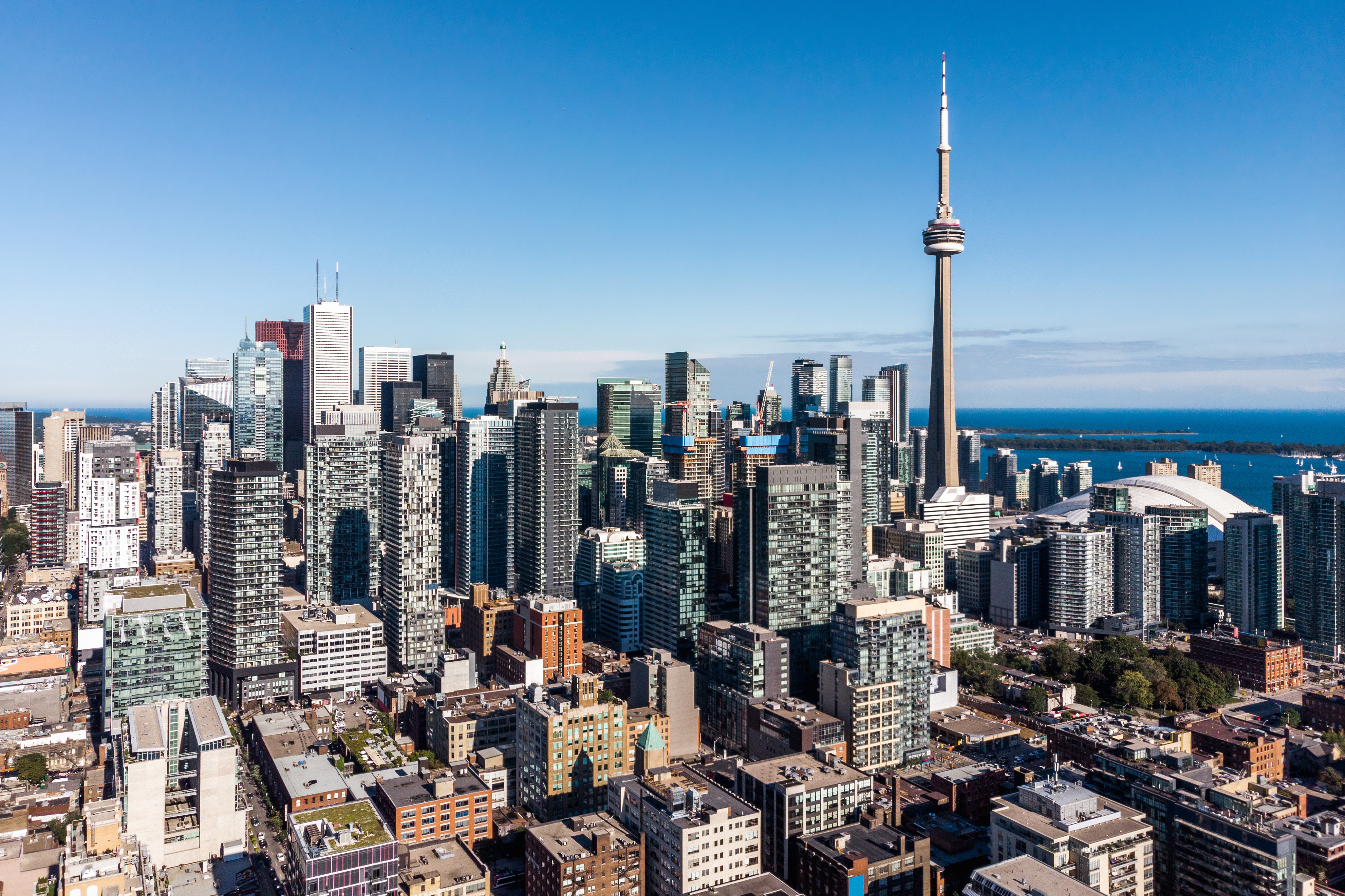 toronto-skyline-cn-tower-canada