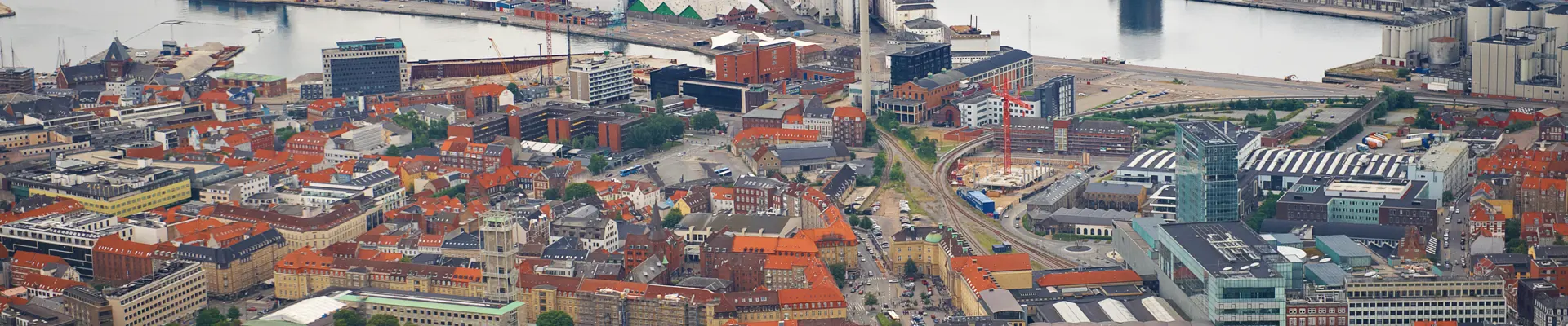 aarhus-cityscape-industrial-harbor