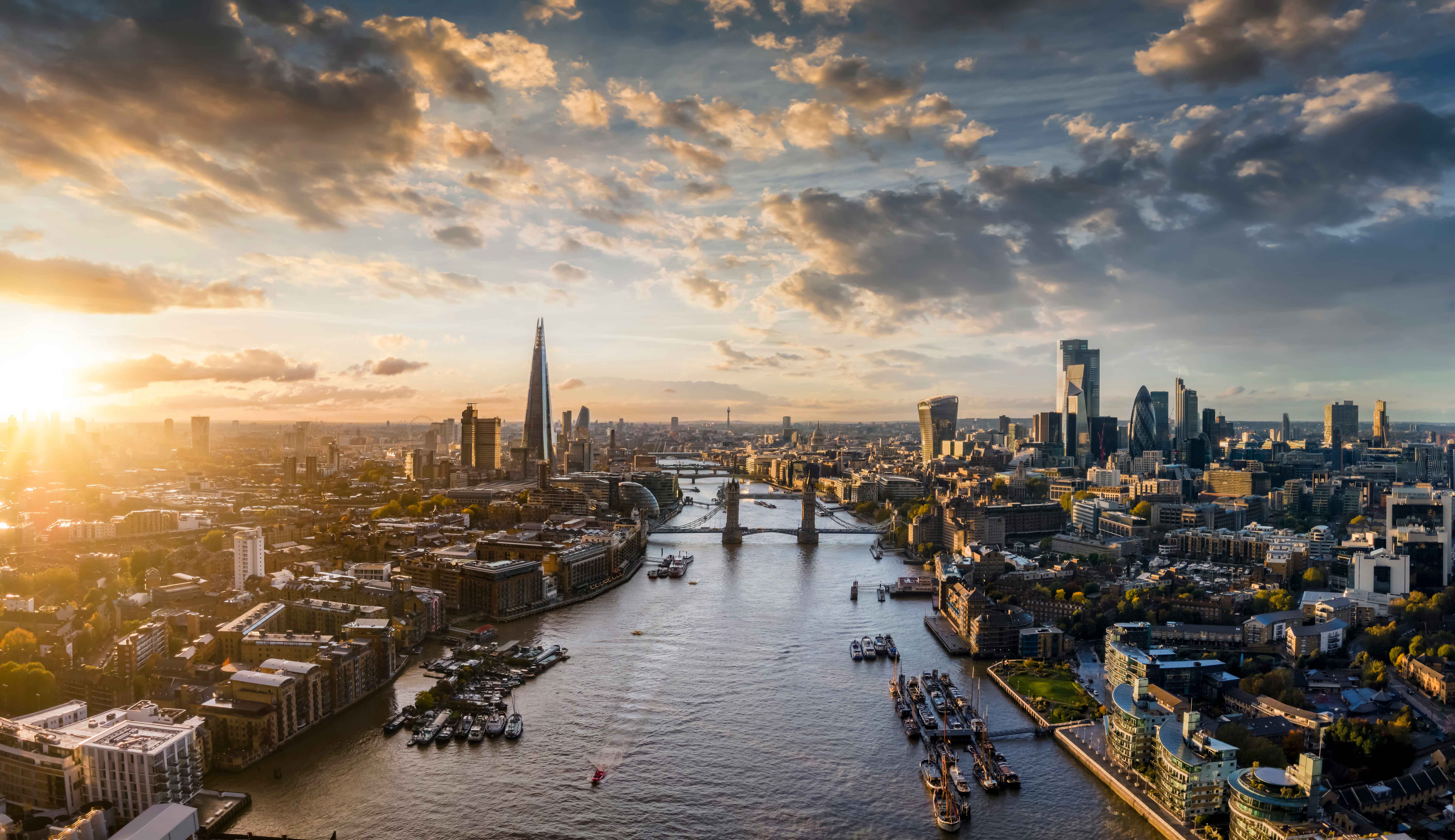 london-skyline-river-thames-tower-bridge-sunset