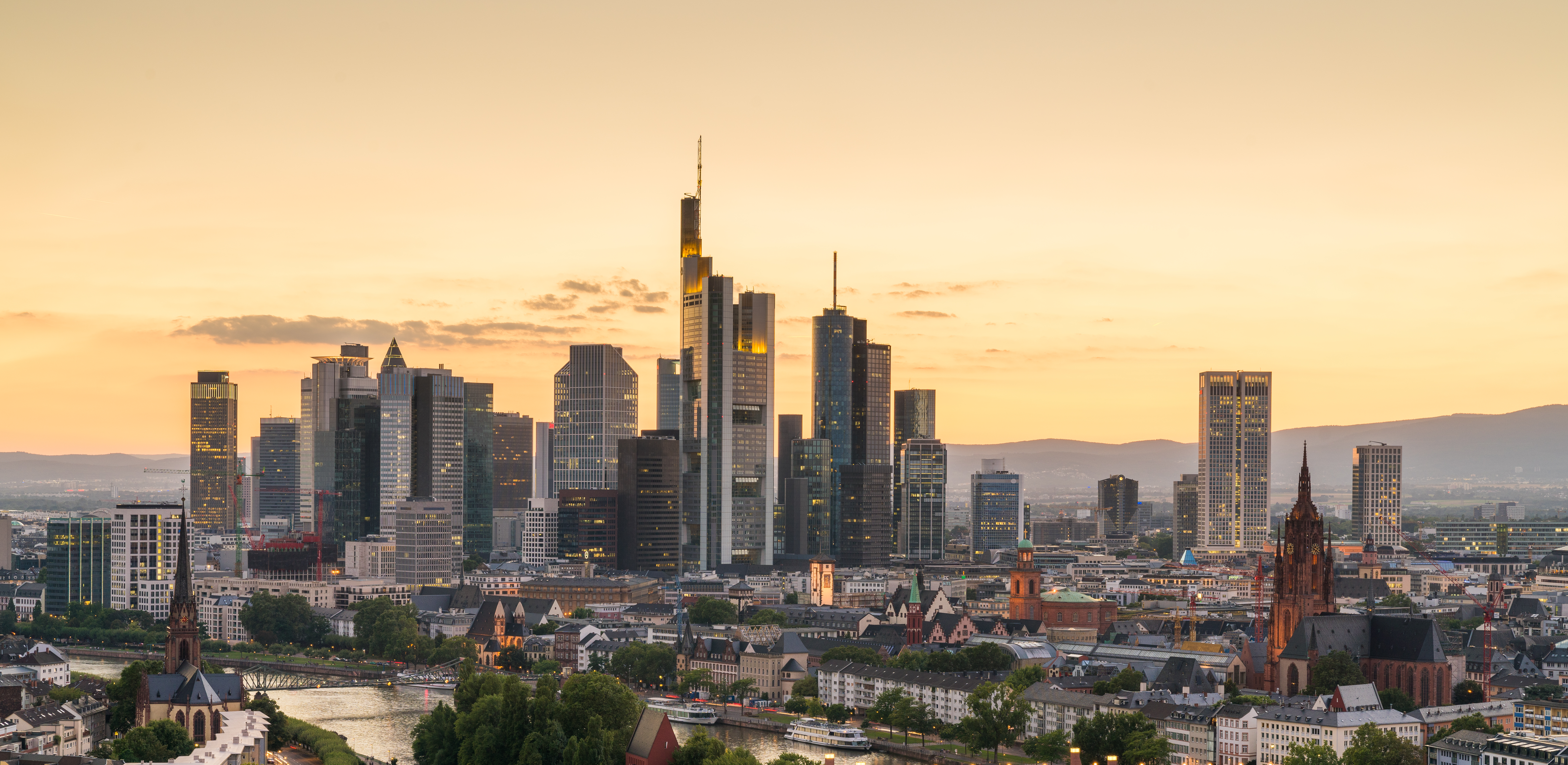 frankfurt-germany-sunset-skyline