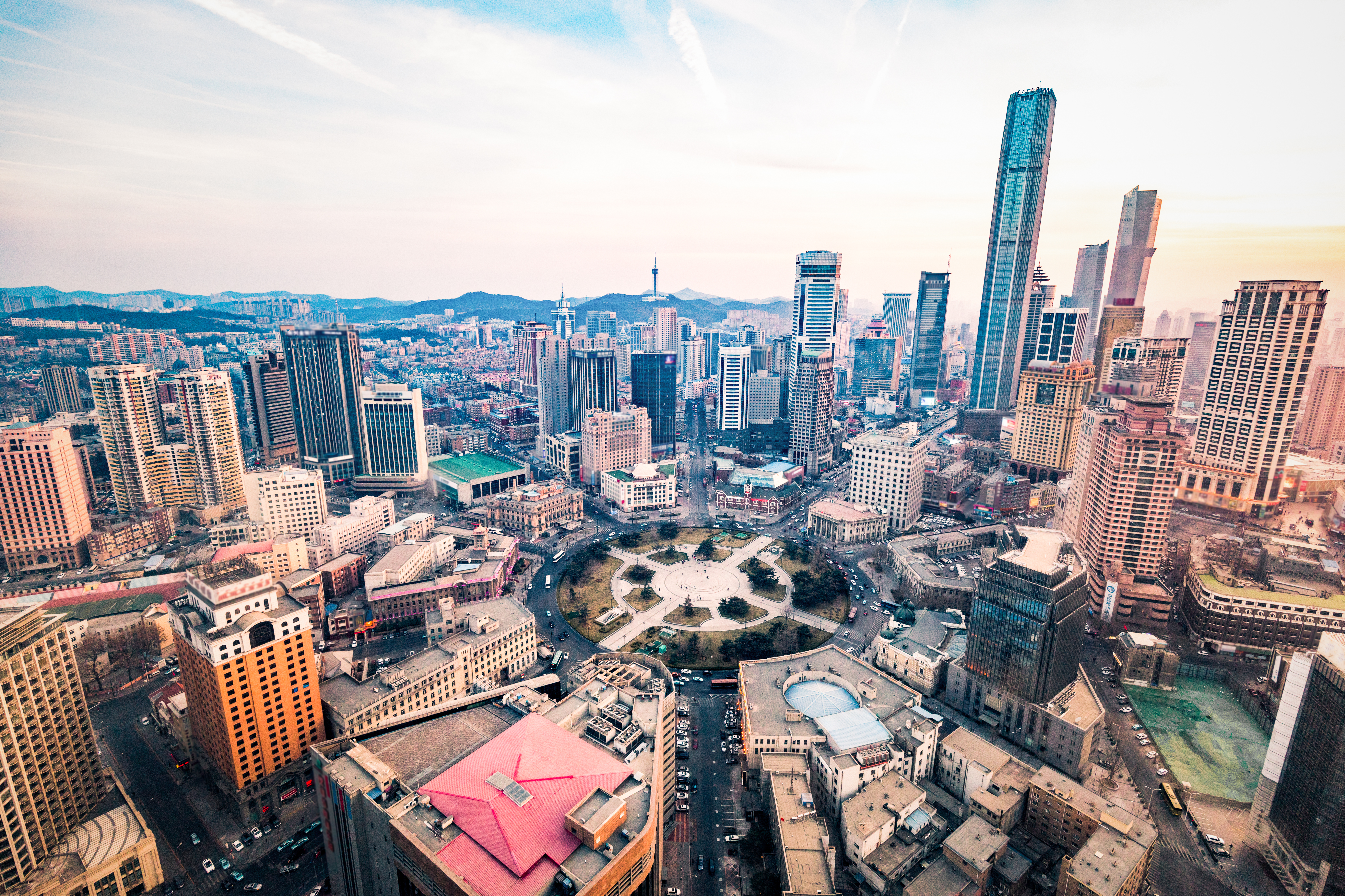 dalian-skyline-circular-plaza-china